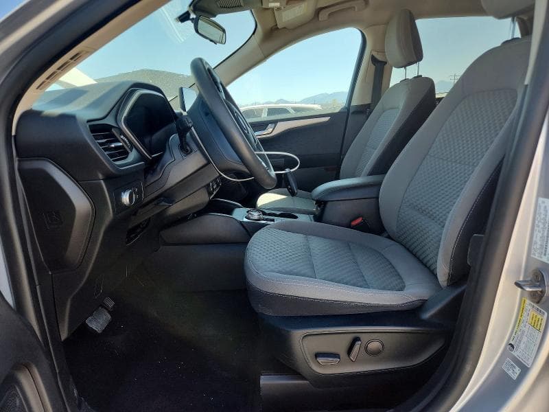 2020 FORD ESCAPE SE 7