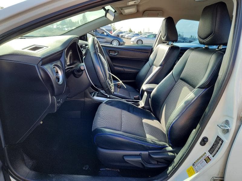 2017 TOYOTA COROLLA SE 7