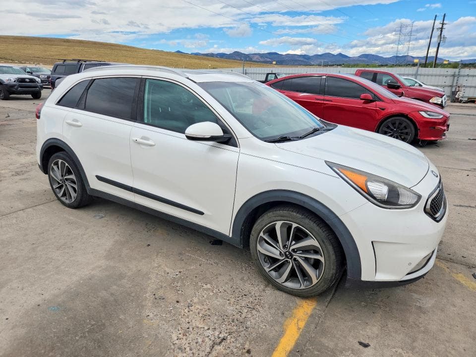 2017 KIA NIRO EX TOURING 4
