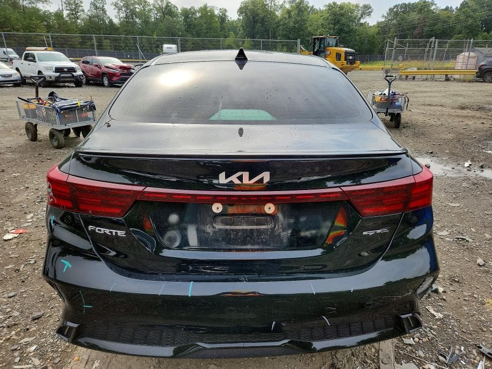 2023 KIA FORTE GT LINE 6