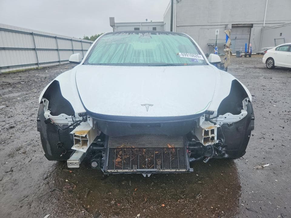 2023 TESLA MODEL 3 5