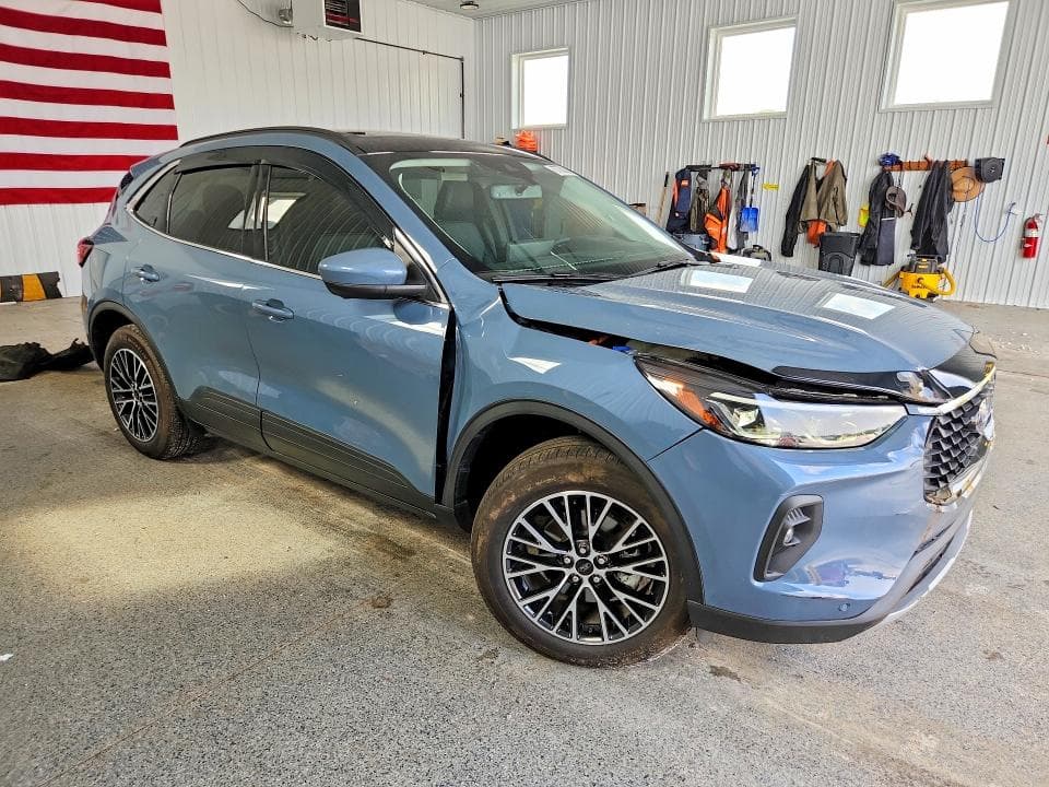 2026 FORD ESCAPE 4