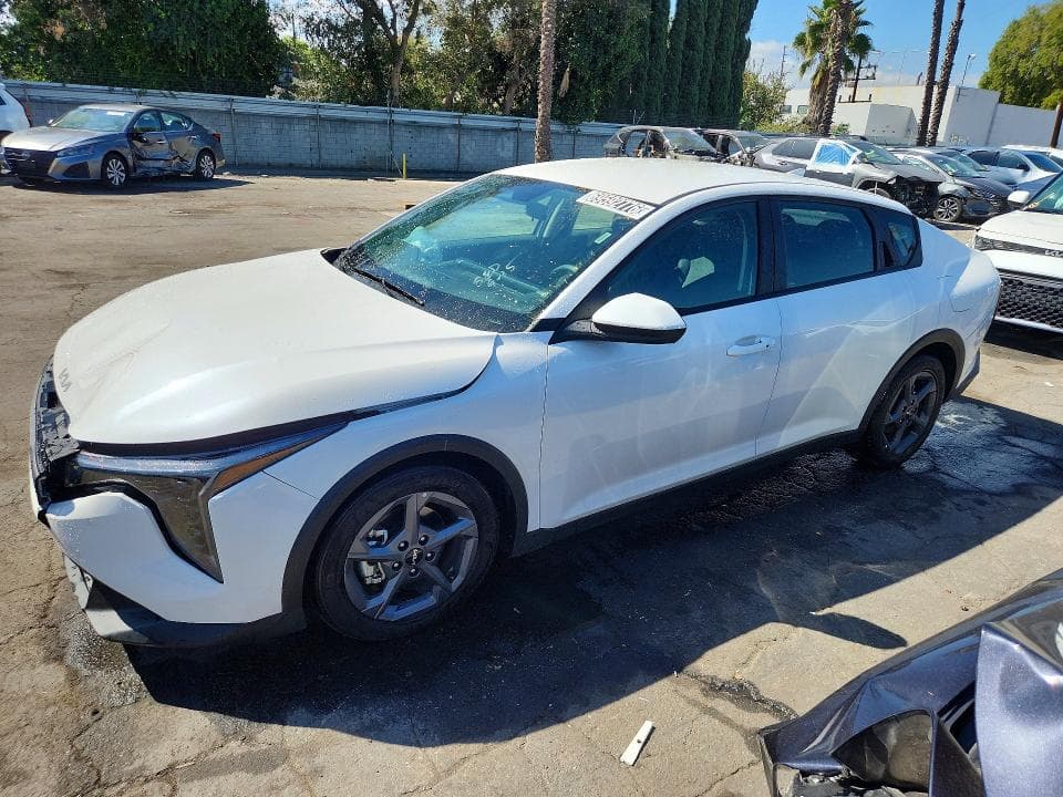 2025 KIA K4 LXS - 1