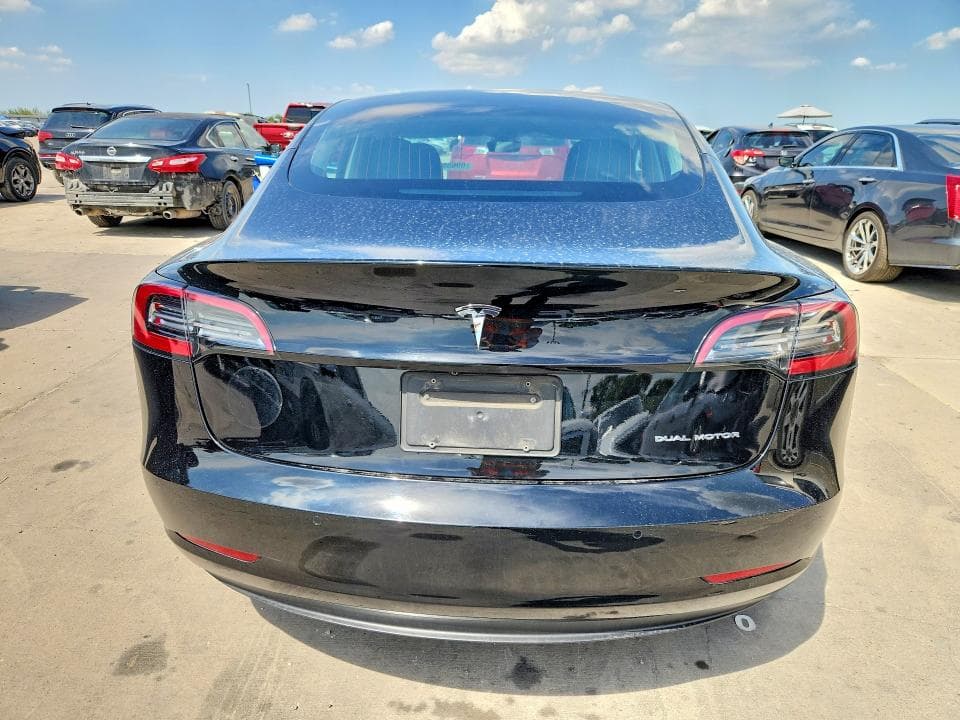 2019 TESLA MODEL 3 6