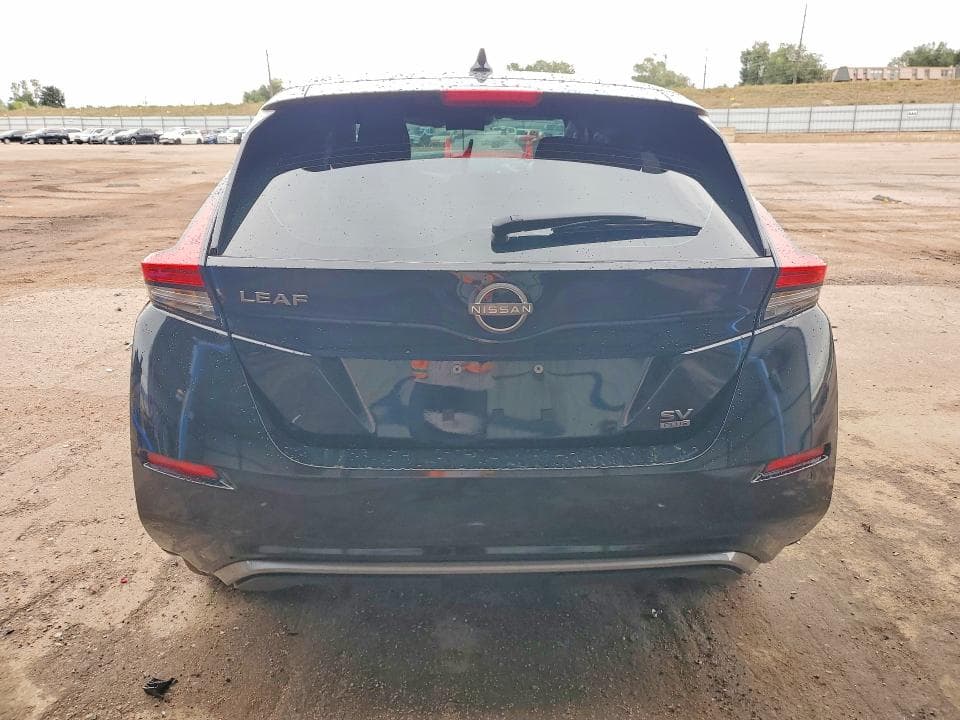 2025 NISSAN LEAF SV PLUS 6
