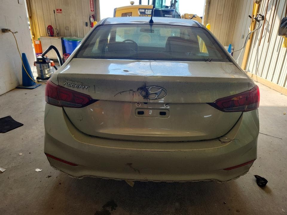 2020 HYUNDAI ACCENT SE 6