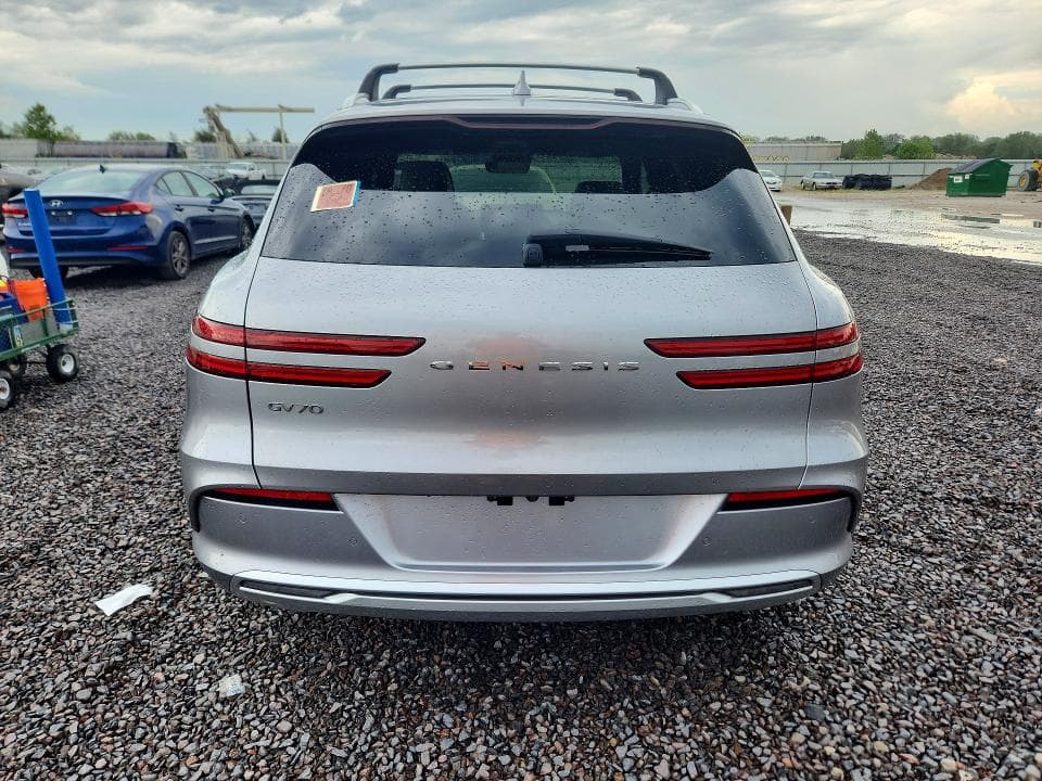 2024 GENESIS ELECTRIFIED GV70 BASE 6