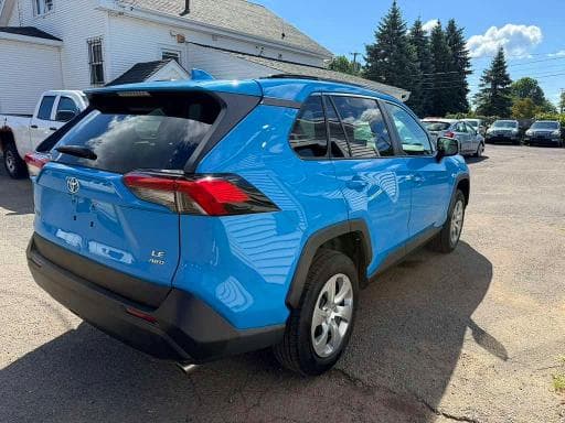 2019 TOYOTA RAV4 LE 3