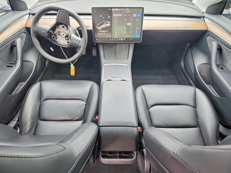 2021 TESLA MODEL 3 8
