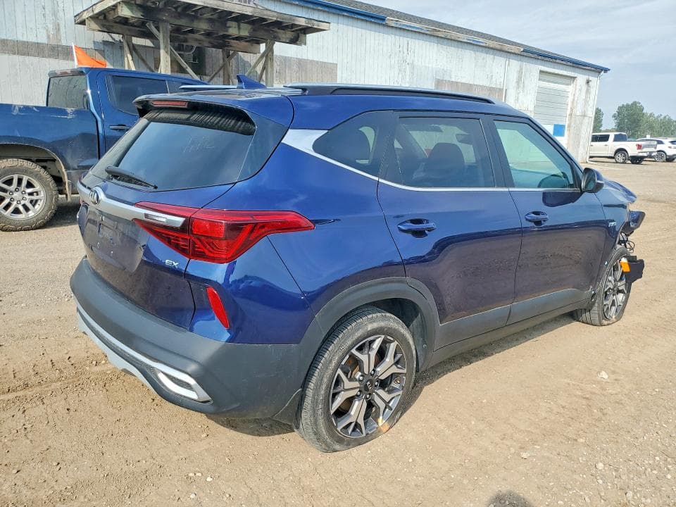 2021 KIA SELTOS EX 3