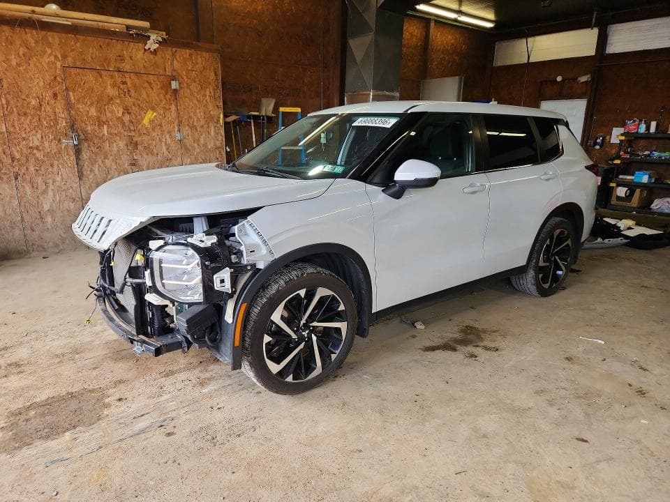 2022 MITSUBISHI OUTLANDER ES - 1