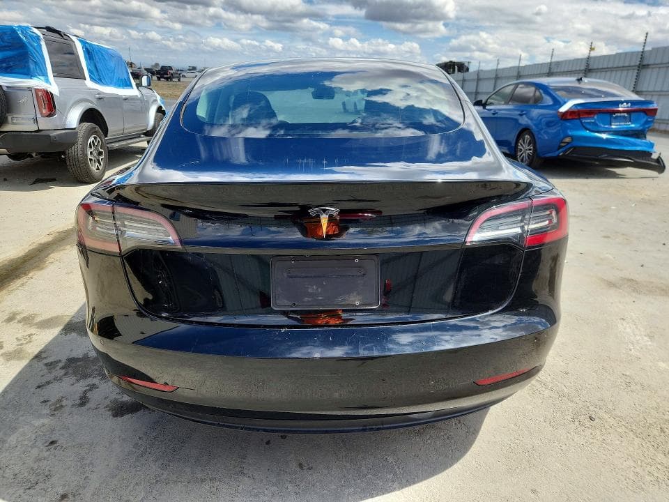 2022 TESLA MODEL 3 6