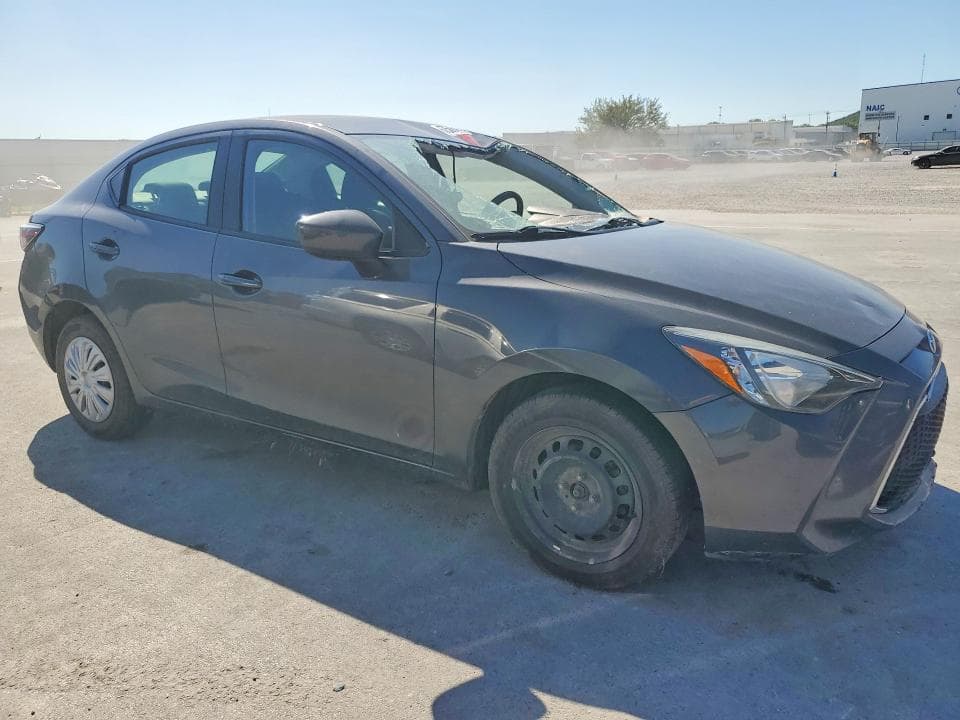 2019 TOYOTA YARIS L 4