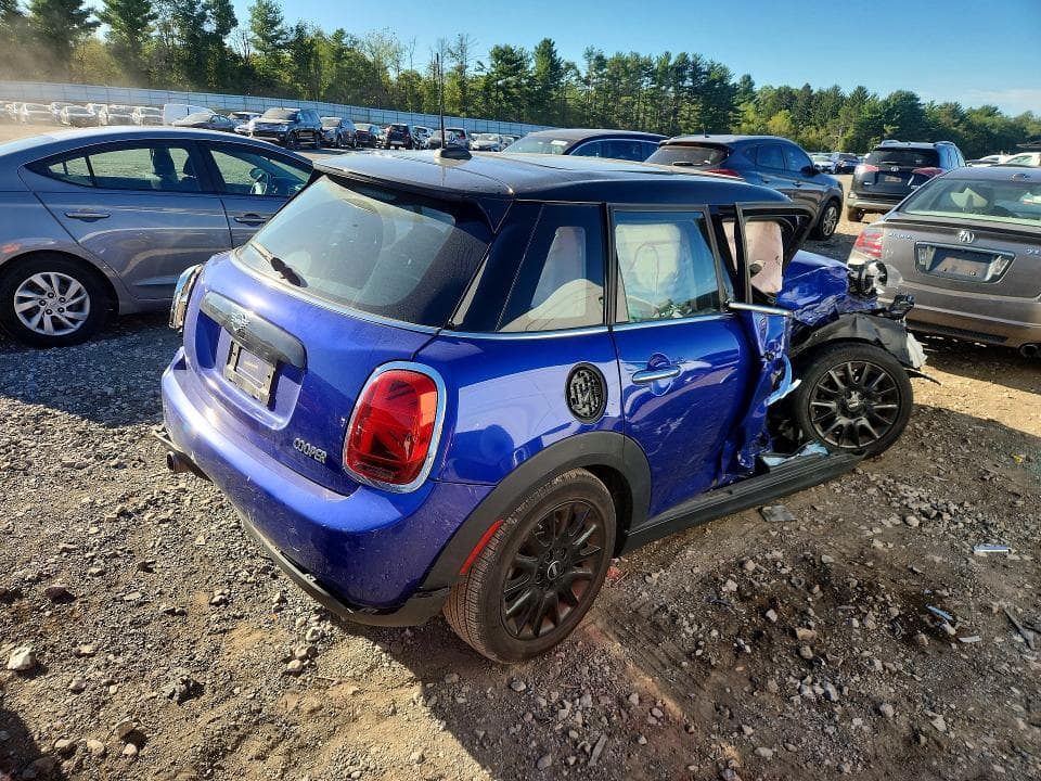 2021 MINI COOPER 3