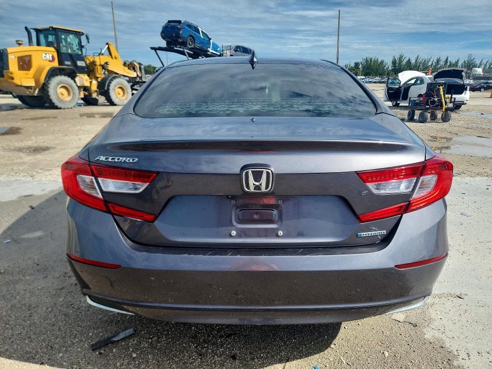 2018 HONDA ACCORD HYBRID 6