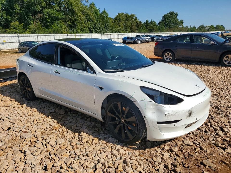 2020 TESLA MODEL 3 4