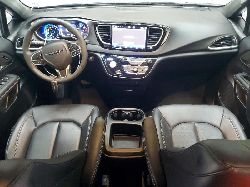2026 CHRYSLER PACIFICA SELECT 8