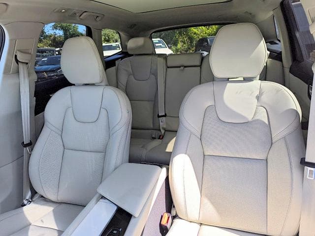 2026 VOLVO XC60 ULTRA 11