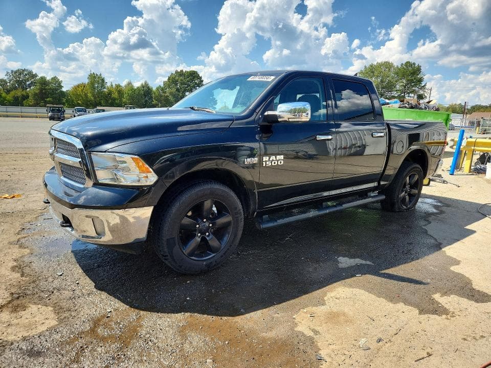 2018 RAM 1500 SLT