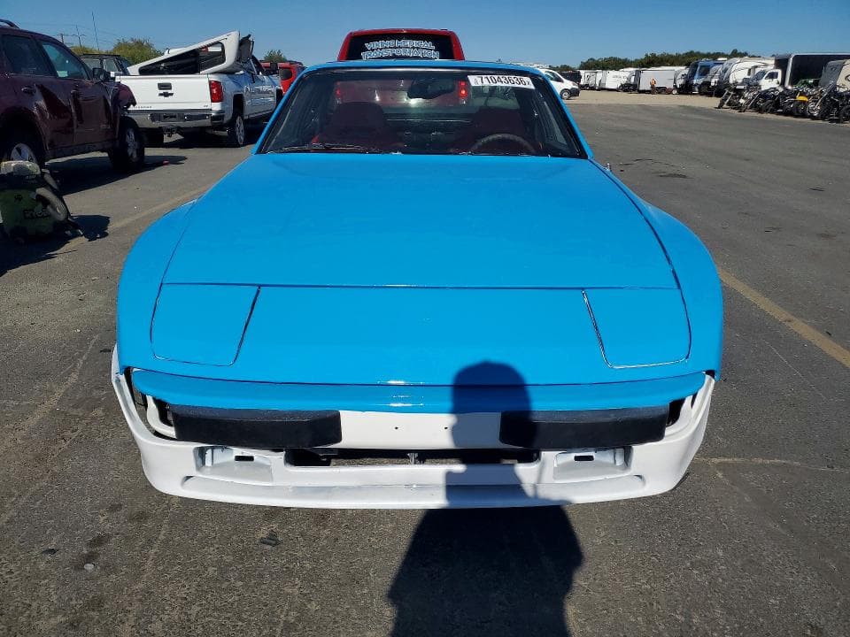 1983 PORSCHE 944 5