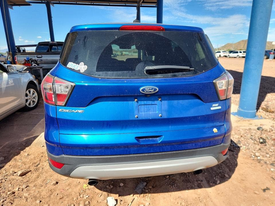 2017 FORD ESCAPE SE 6