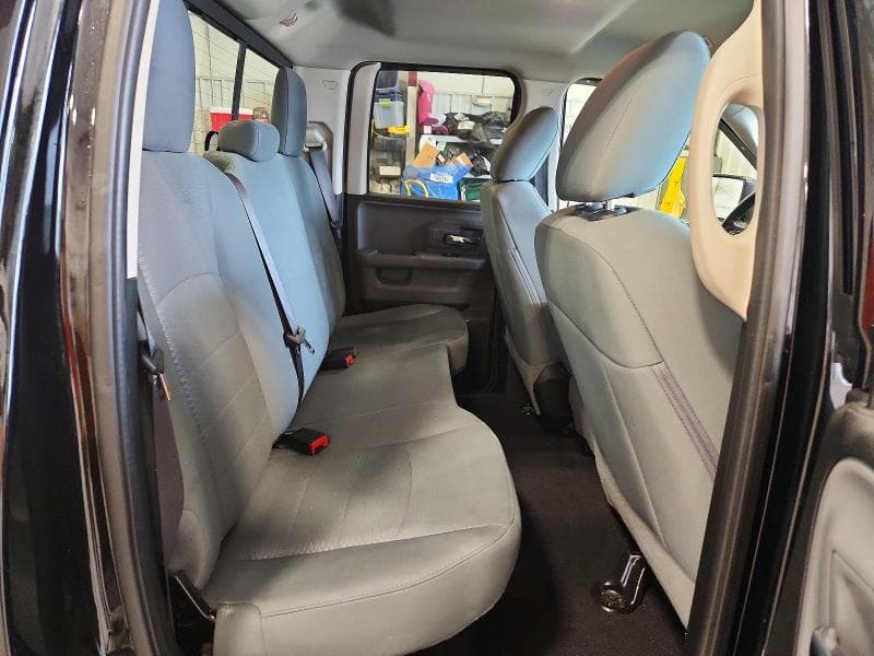 2019 RAM 1500 CLASSIC SLT 10