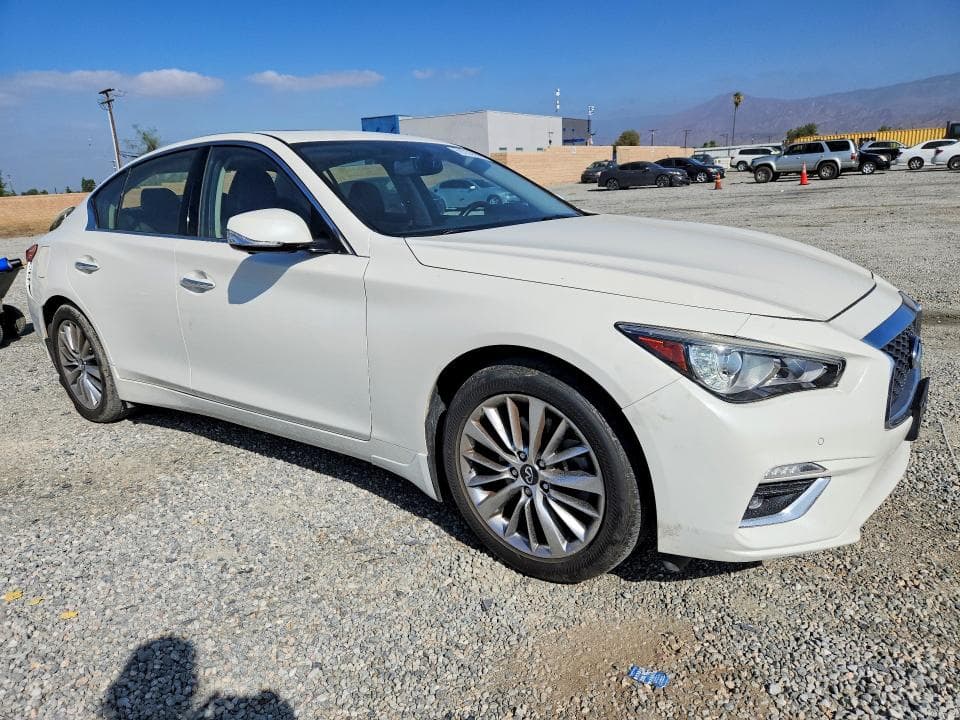 2023 INFINITI Q50 LUXE 4