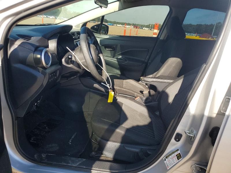 2020 NISSAN VERSA S 7