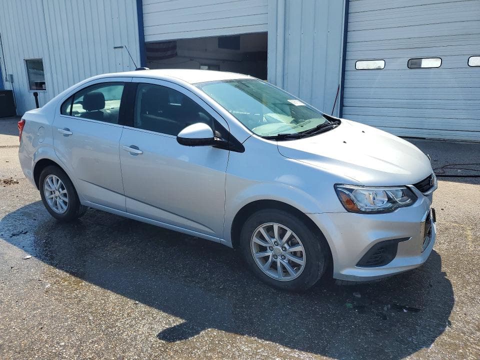 2019 CHEVROLET SONIC LT 4