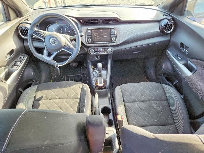 2019 NISSAN KICKS S 8