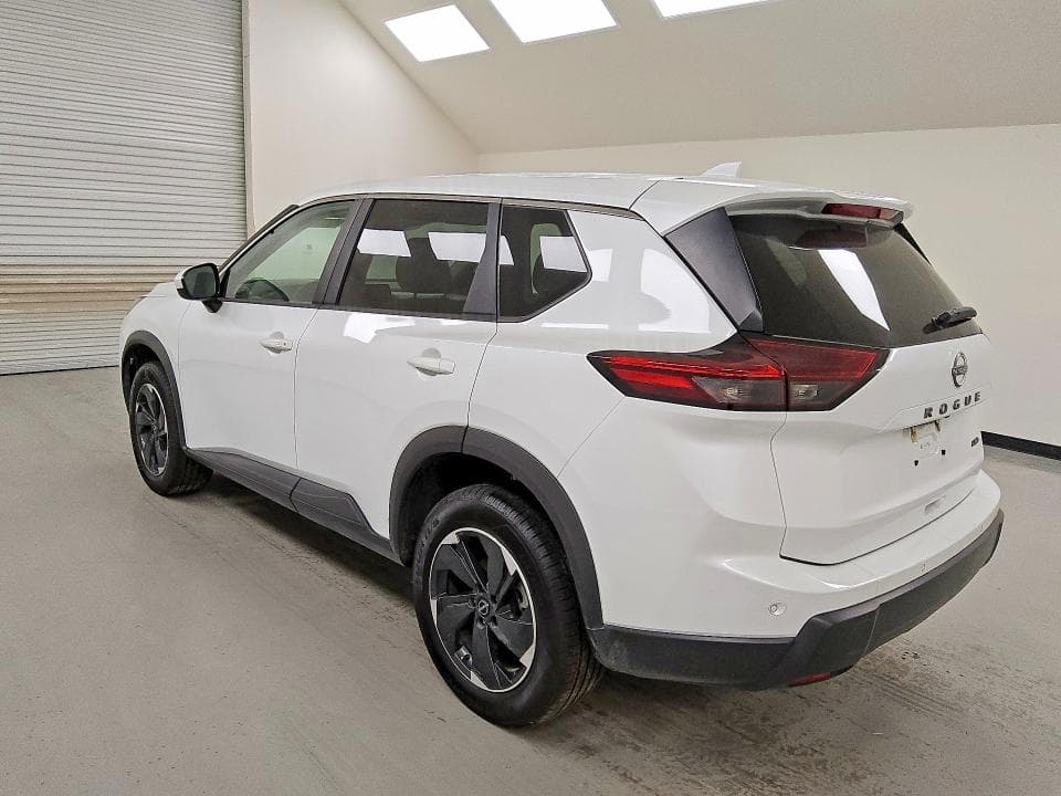 2025 NISSAN ROGUE SV 2