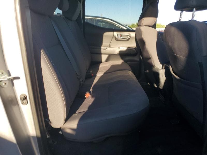 2019 TOYOTA TACOMA TRD SPORT 10
