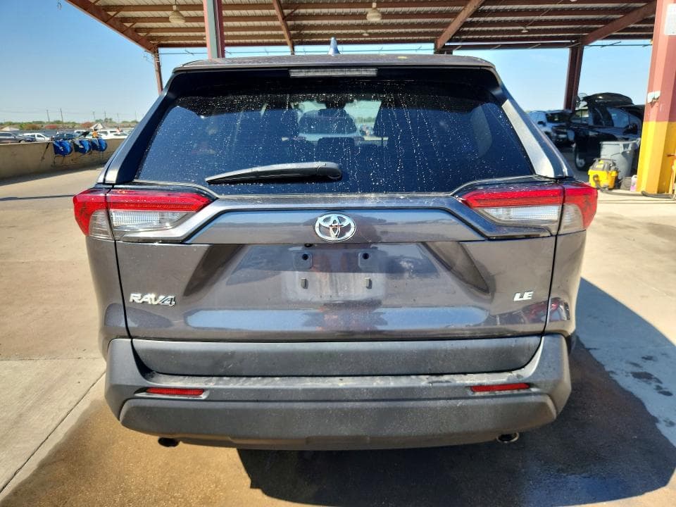 2023 TOYOTA RAV4 LE 6