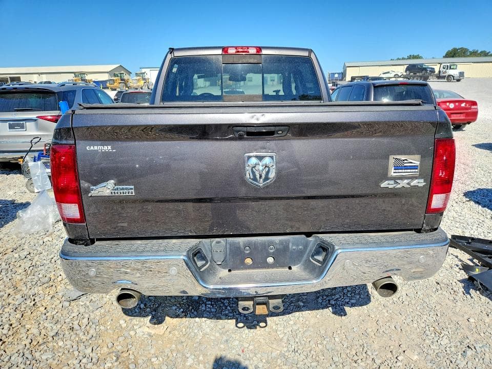 2017 RAM 1500 SLT 6