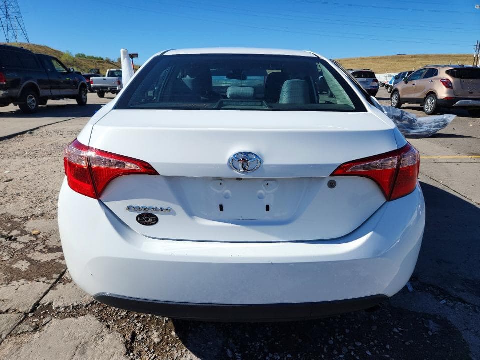 2018 TOYOTA COROLLA L 6