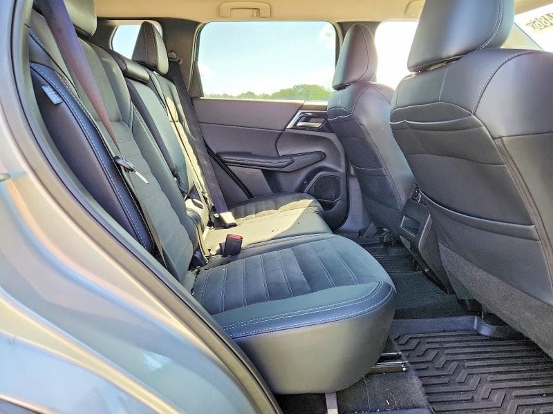 2024 MITSUBISHI OUTLANDER SE 11