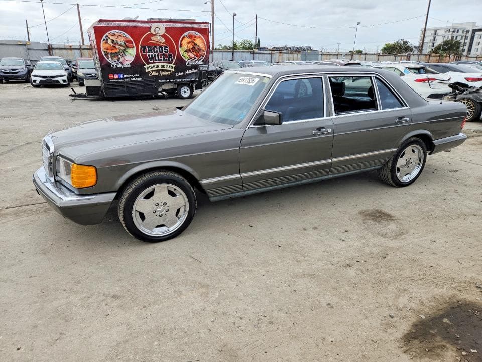 1985 MERCEDES-BENZ 500 SEL