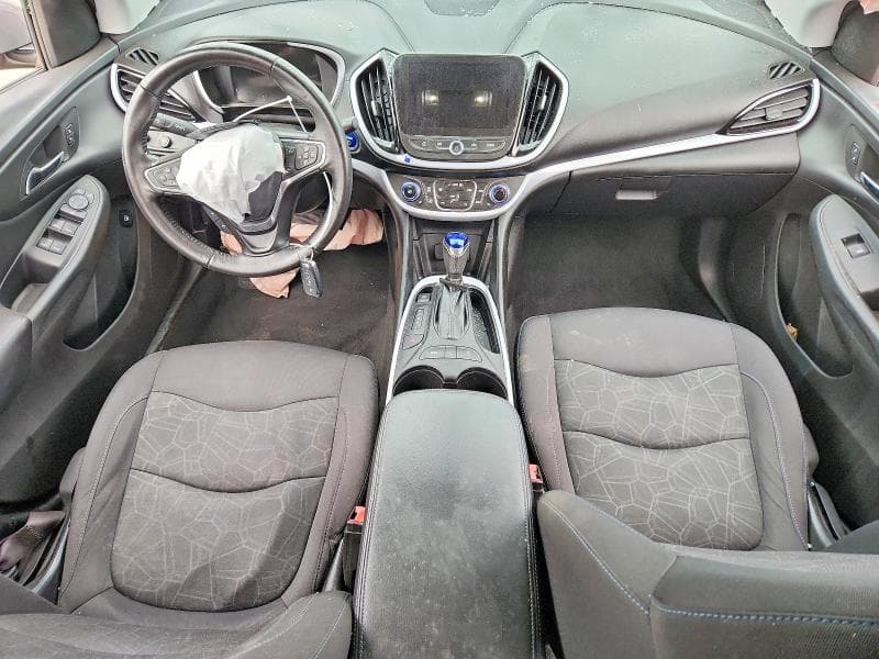2017 CHEVROLET VOLT LT 8