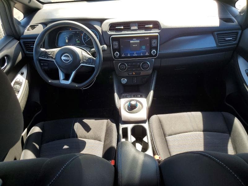 2023 NISSAN LEAF S 8
