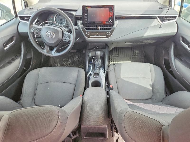 2021 TOYOTA COROLLA LE 8