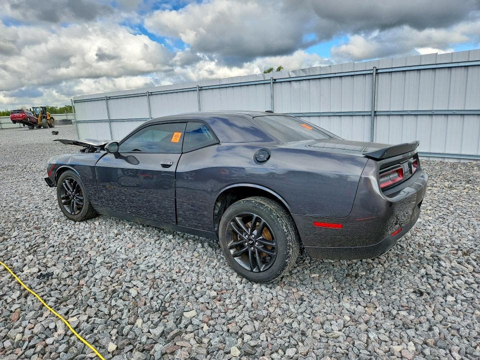 2019 DODGE CHALLENGER SXT 2