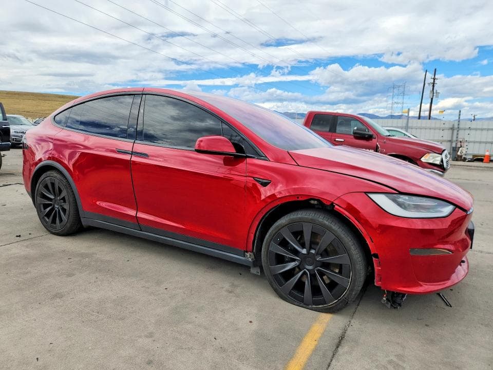 2023 TESLA MODEL X 4