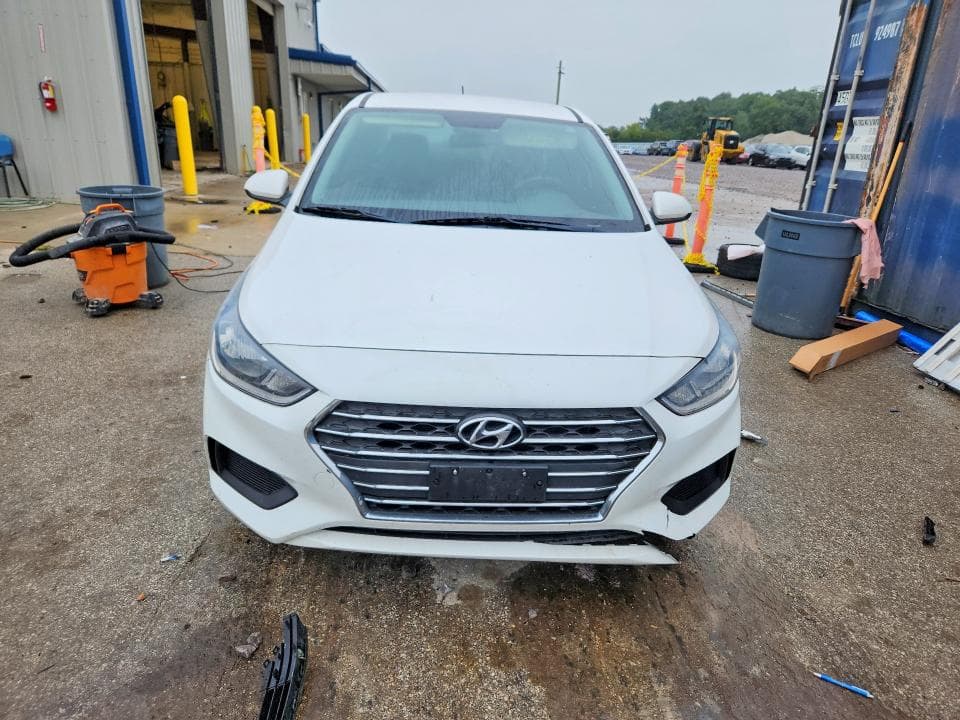 2019 HYUNDAI ACCENT SE 5
