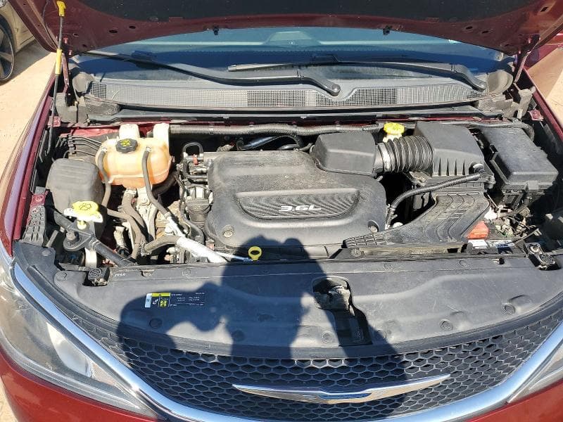 2018 CHRYSLER PACIFICA TOURING L 12