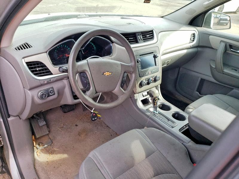 2017 CHEVROLET TRAVERSE LS 8