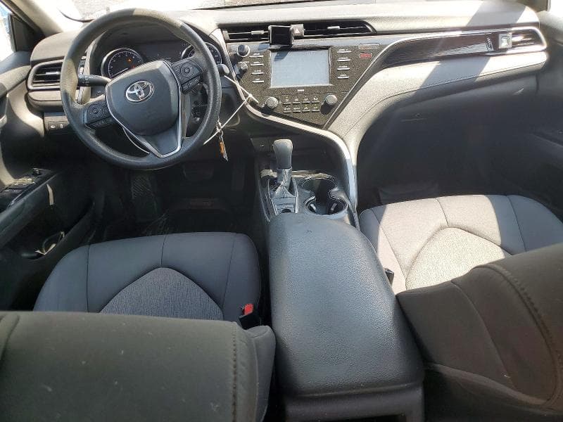 2020 TOYOTA CAMRY LE 8