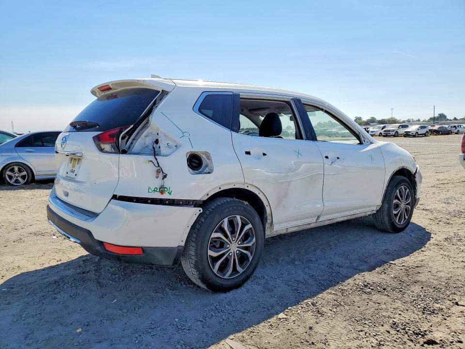 2018 NISSAN ROGUE S 3