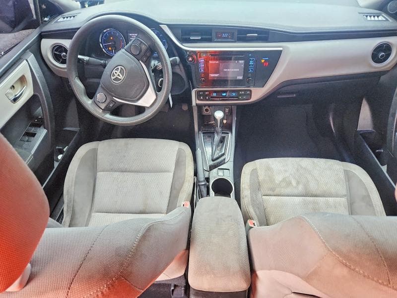 2018 TOYOTA COROLLA LE 8