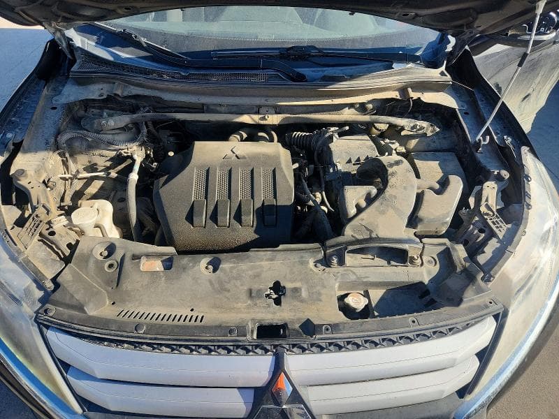 2018 MITSUBISHI ECLIPSE CROSS ES 12