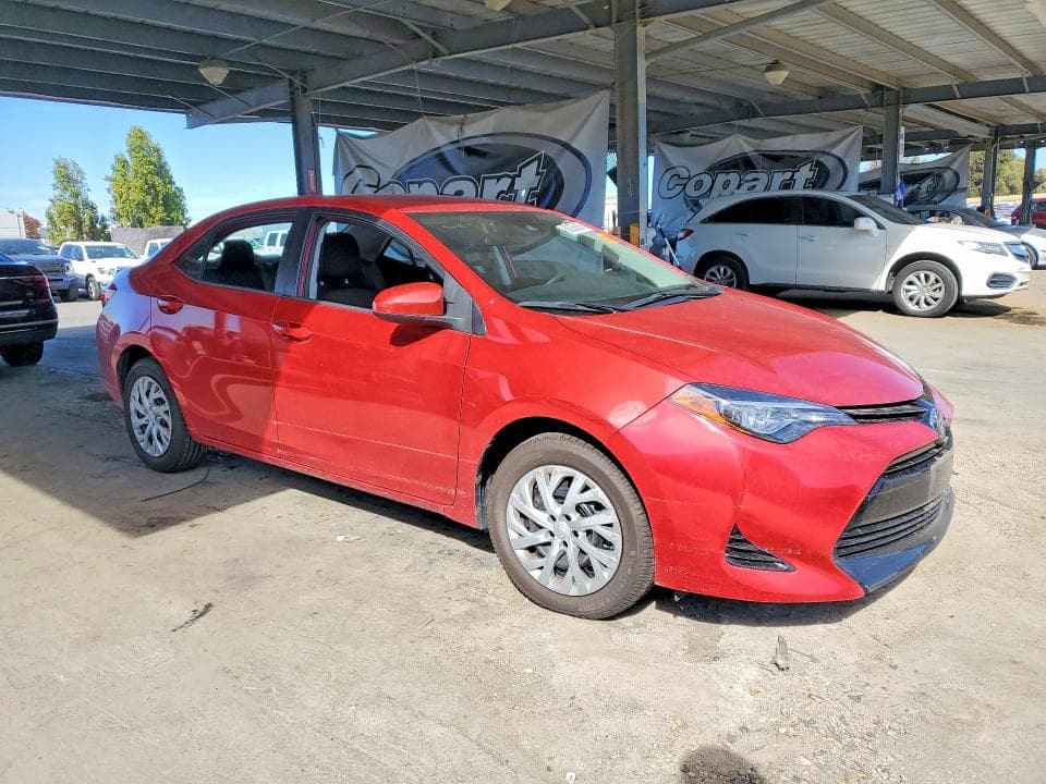 2017 TOYOTA COROLLA LE 4
